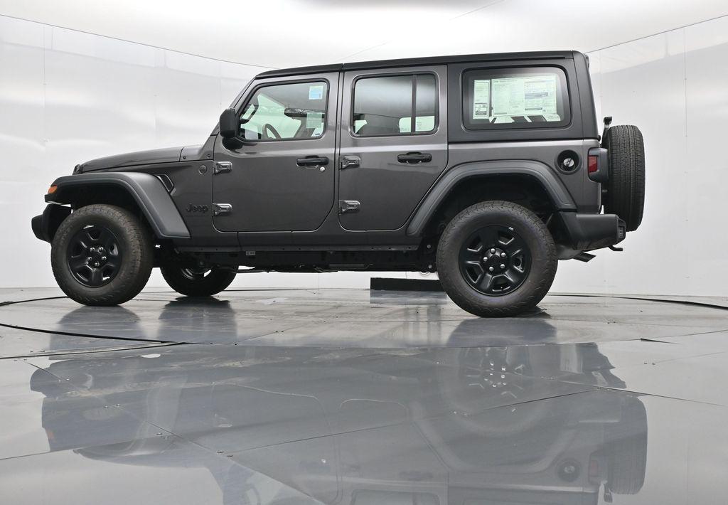 new 2025 Jeep Wrangler car, priced at $34,685