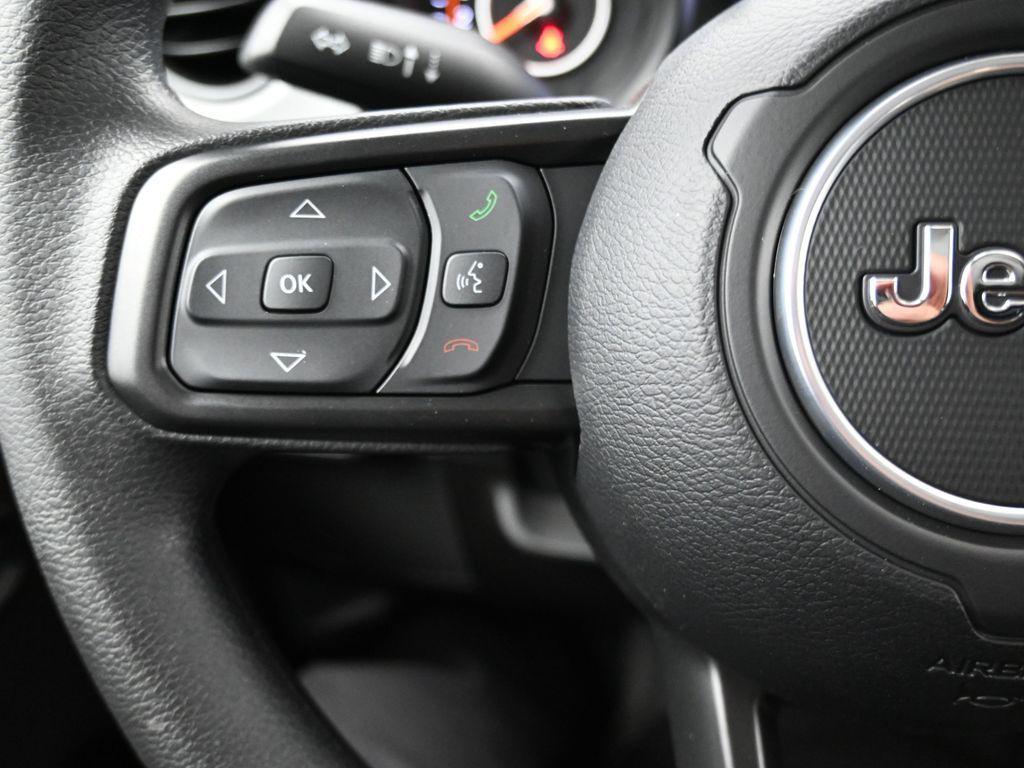 new 2025 Jeep Wrangler car, priced at $34,685