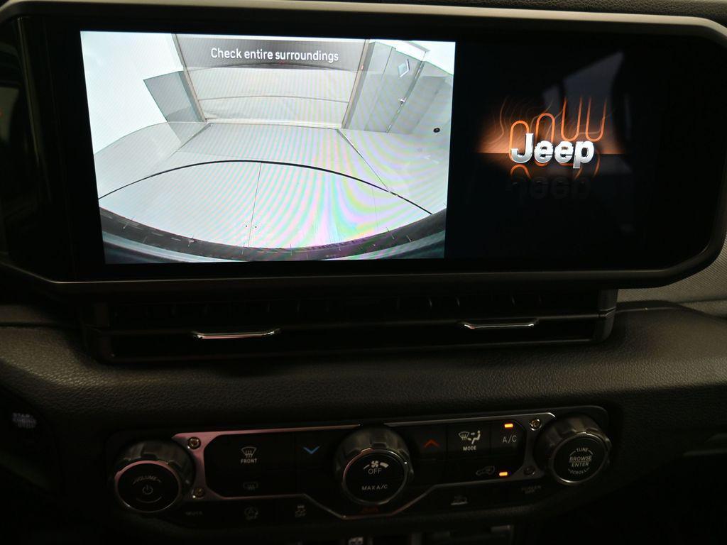 new 2025 Jeep Wrangler car, priced at $32,090