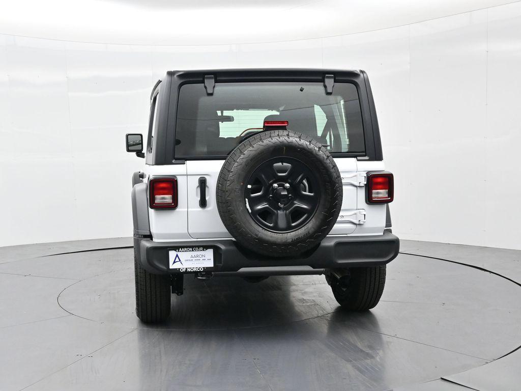 new 2025 Jeep Wrangler car, priced at $32,090