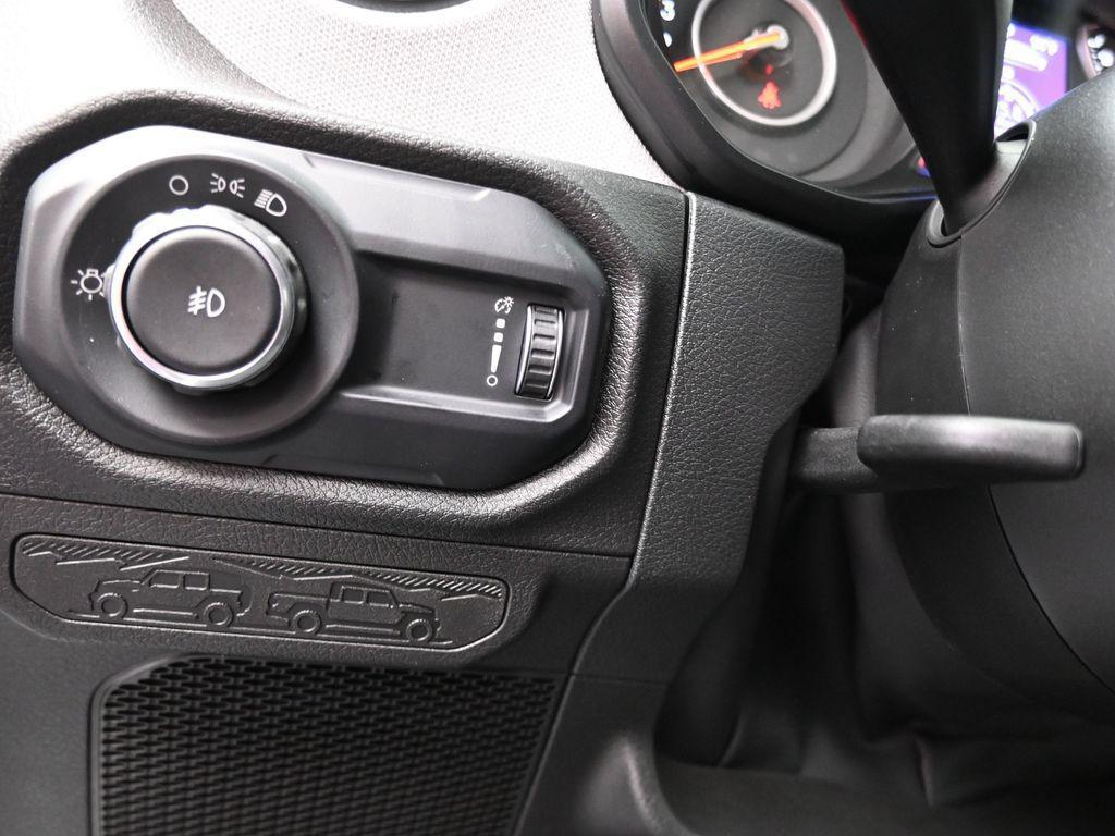 new 2025 Jeep Wrangler car, priced at $32,090