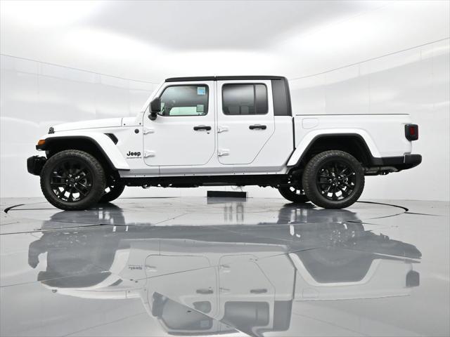 new 2024 Jeep Gladiator car, priced at $41,895