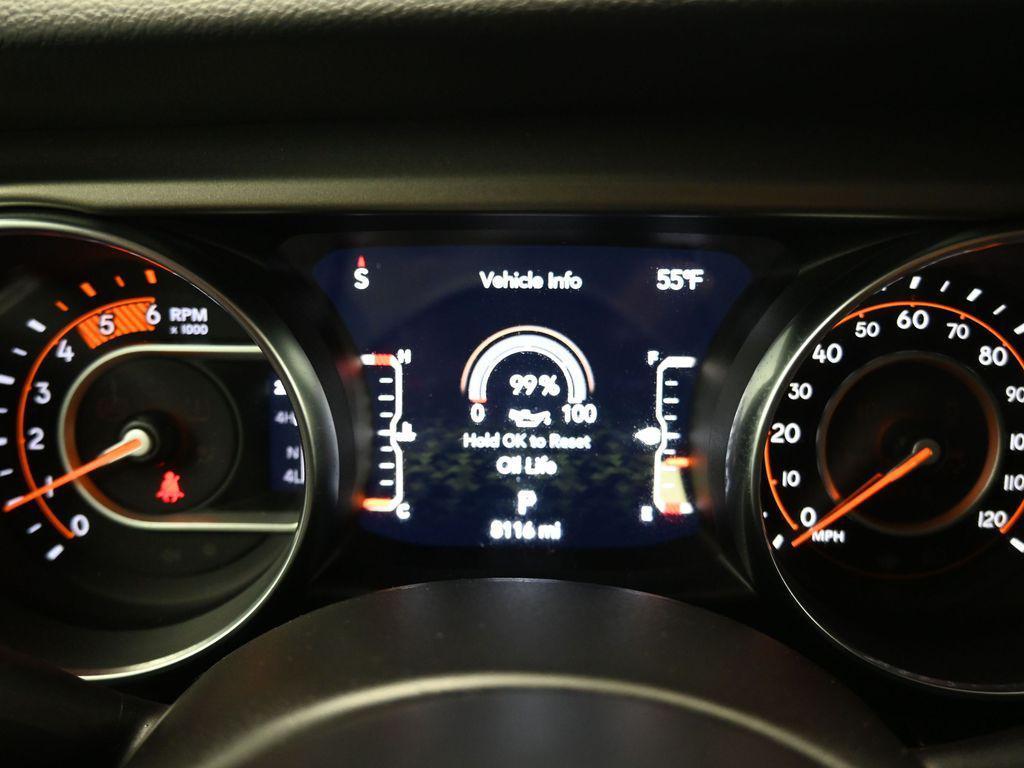 used 2023 Jeep Gladiator car, priced at $40,000