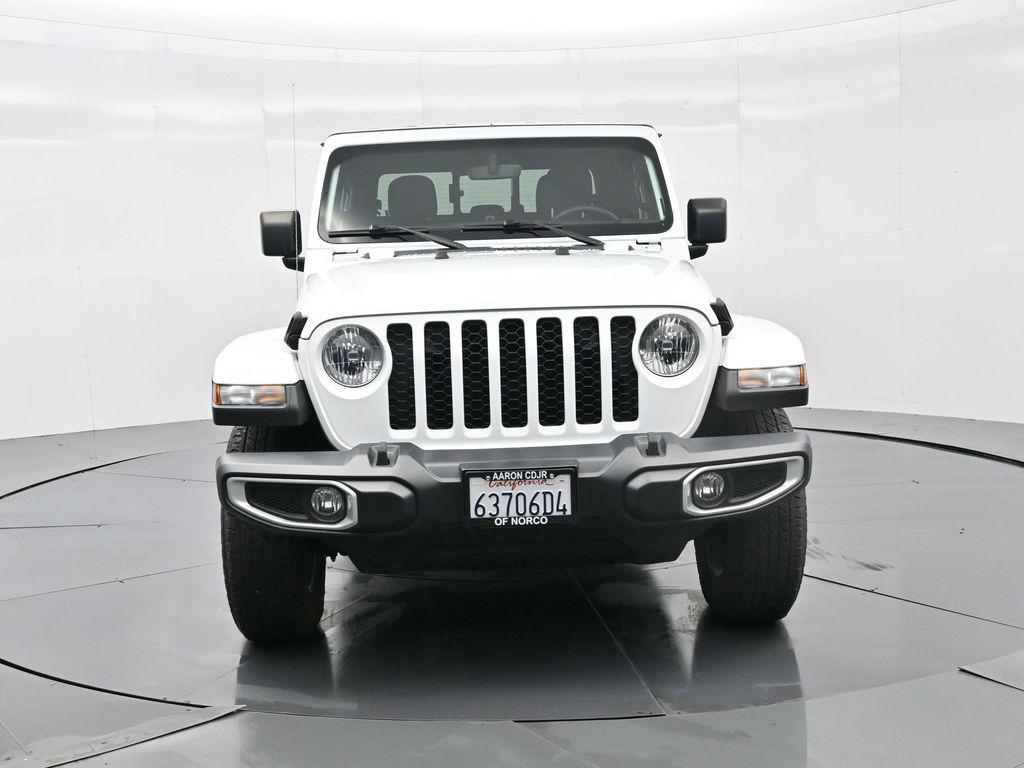 used 2023 Jeep Gladiator car, priced at $40,000