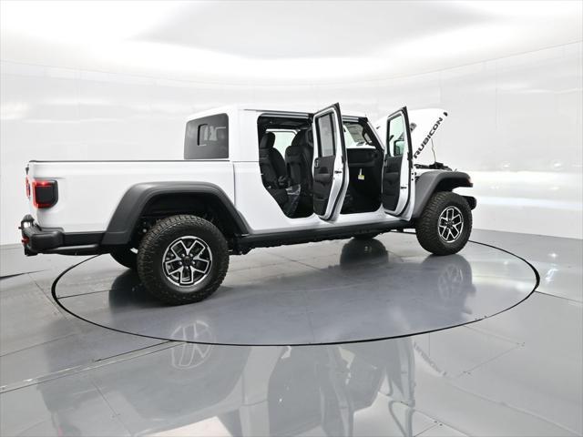 new 2025 Jeep Gladiator car, priced at $54,650