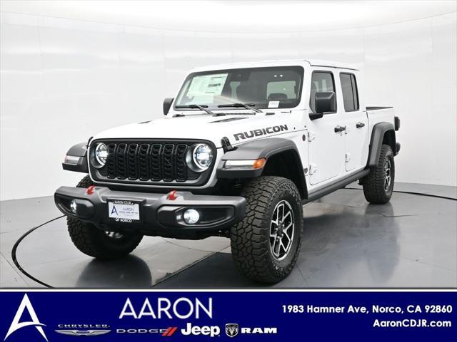 new 2025 Jeep Gladiator car, priced at $51,681
