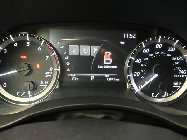 used 2023 Toyota Highlander car, priced at $35,116