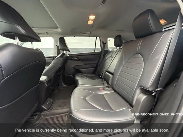used 2023 Toyota Highlander car, priced at $36,751