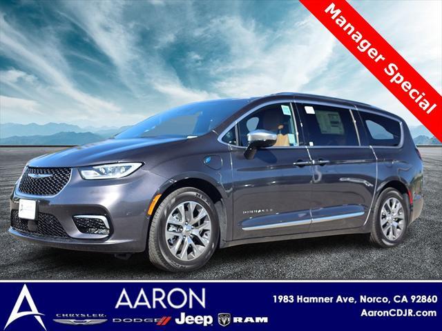 new 2023 Chrysler Pacifica car, priced at $45,960