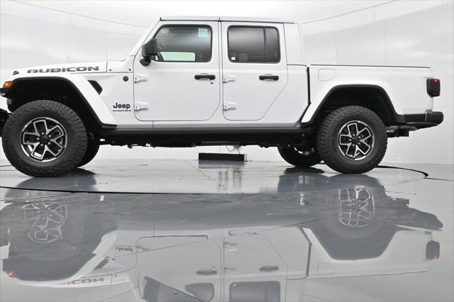 new 2025 Jeep Gladiator car, priced at $58,440