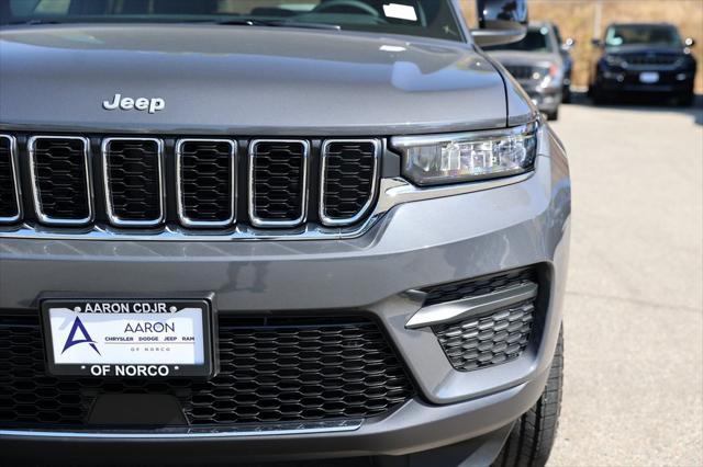 new 2025 Jeep Grand Cherokee car, priced at $31,675