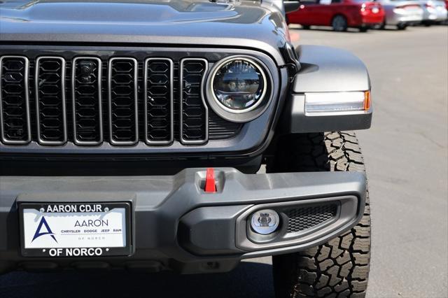 new 2024 Jeep Gladiator car, priced at $58,476