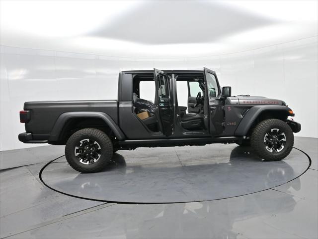 new 2024 Jeep Gladiator car, priced at $57,736