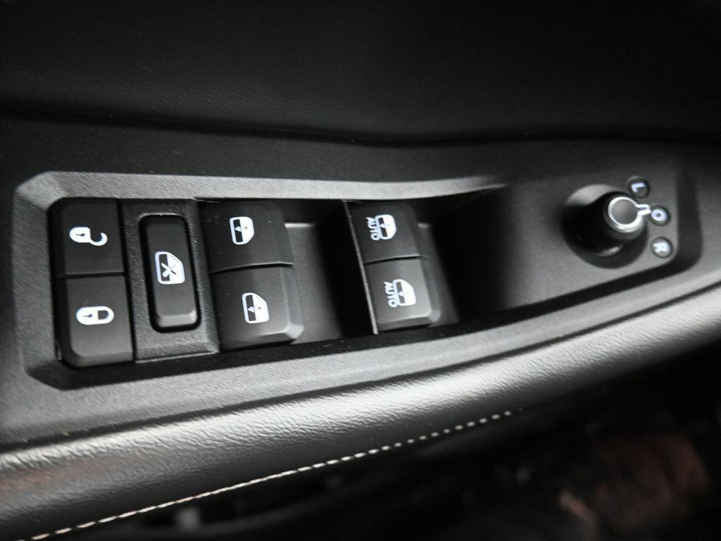 used 2022 Jeep Grand Cherokee car, priced at $29,622