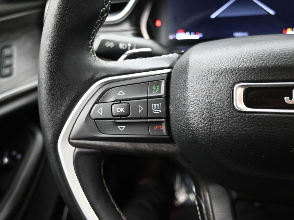 used 2022 Jeep Grand Cherokee car, priced at $29,622