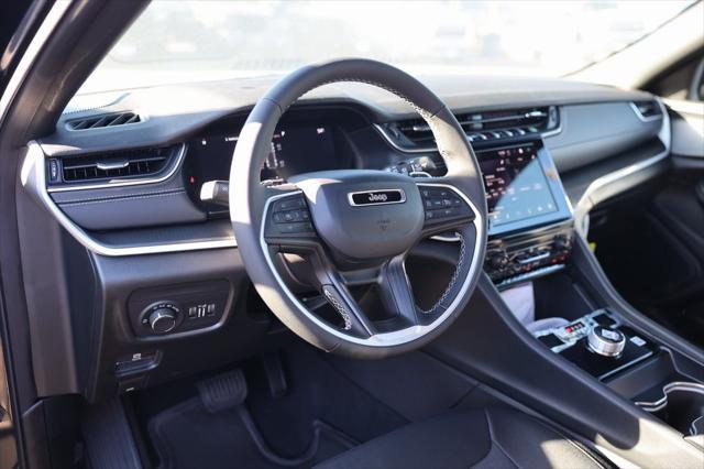 new 2025 Jeep Grand Cherokee car, priced at $32,425