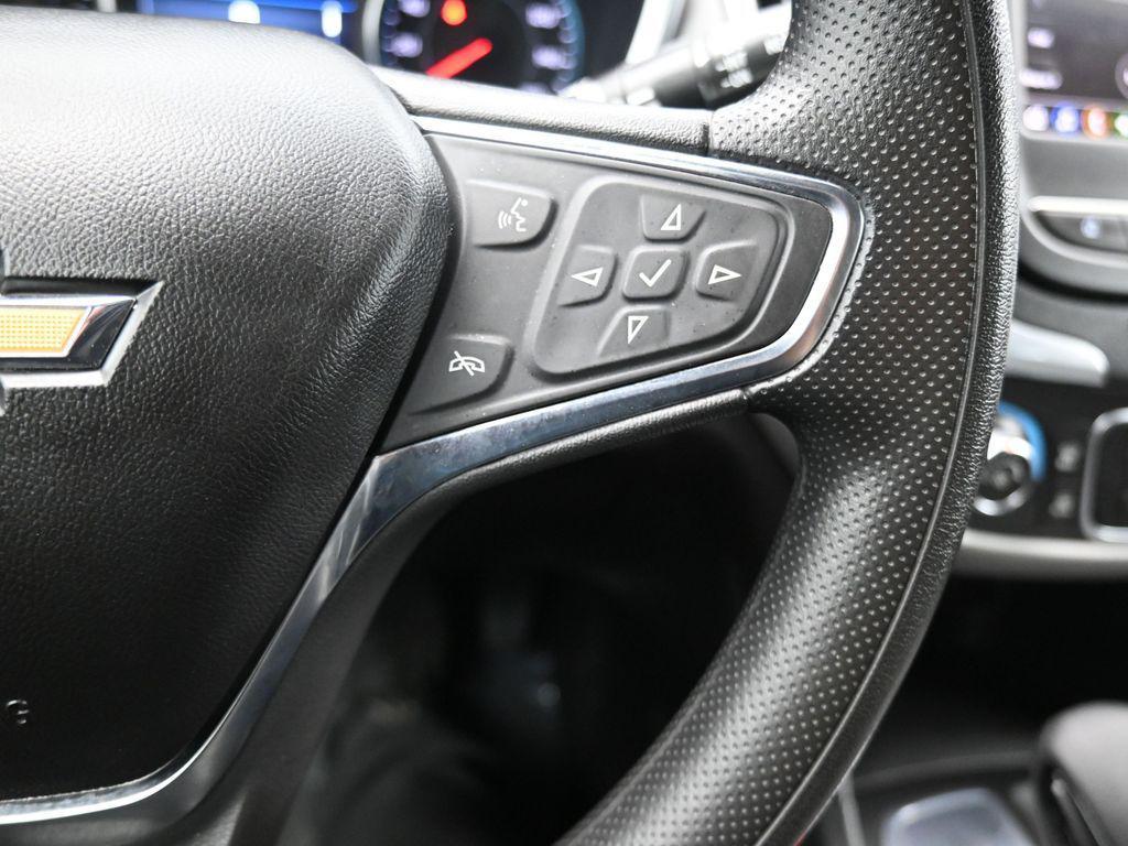 used 2023 Chevrolet Equinox car, priced at $16,900