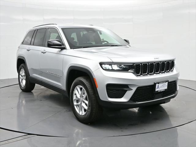 new 2025 Jeep Grand Cherokee car, priced at $39,170