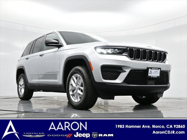 new 2025 Jeep Grand Cherokee car, priced at $35,920