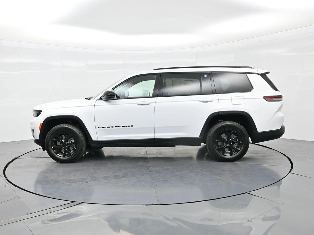 new 2025 Jeep Grand Cherokee L car, priced at $39,881