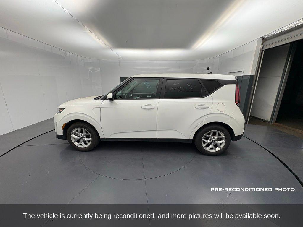 used 2023 Kia Soul car, priced at $16,727