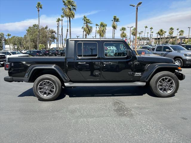 used 2022 Jeep Gladiator car, priced at $35,370