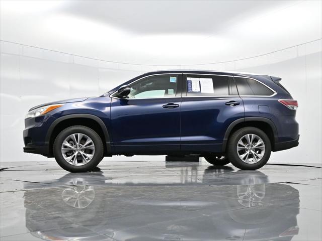 used 2014 Toyota Highlander car, priced at $15,988