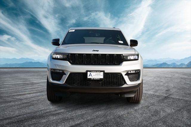 new 2025 Jeep Grand Cherokee car, priced at $44,545