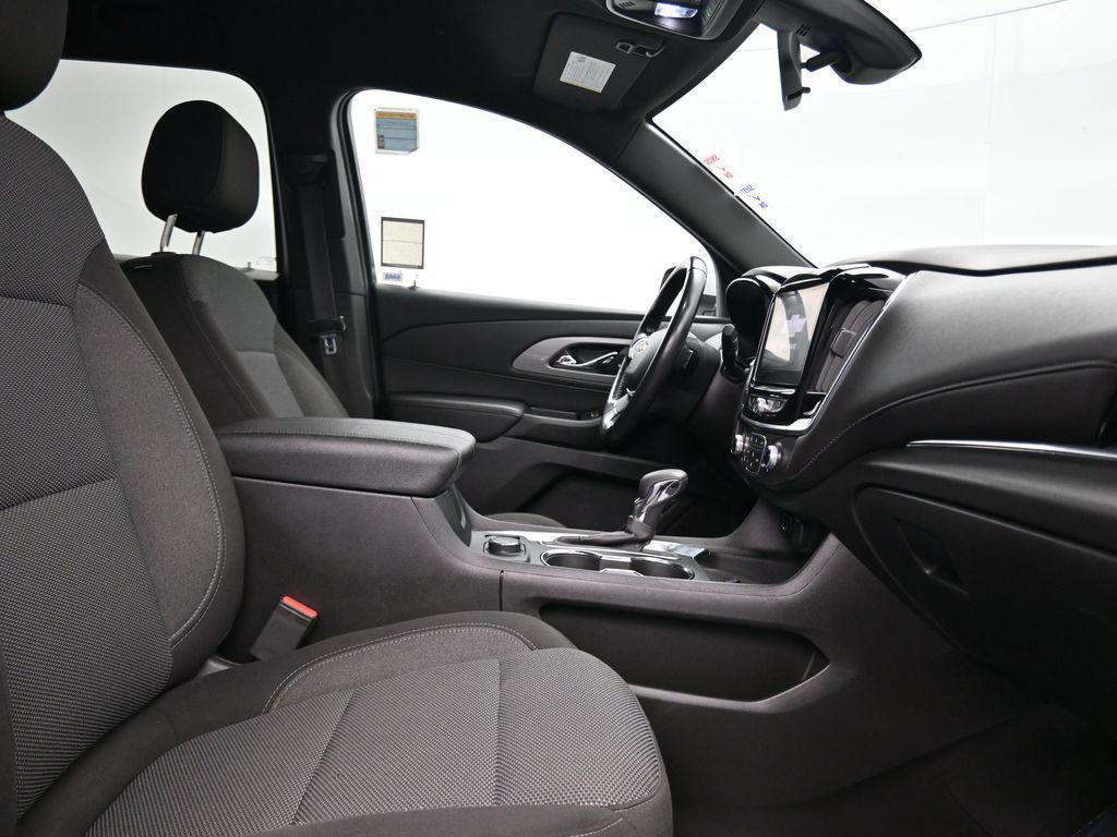 used 2022 Chevrolet Traverse car, priced at $25,525