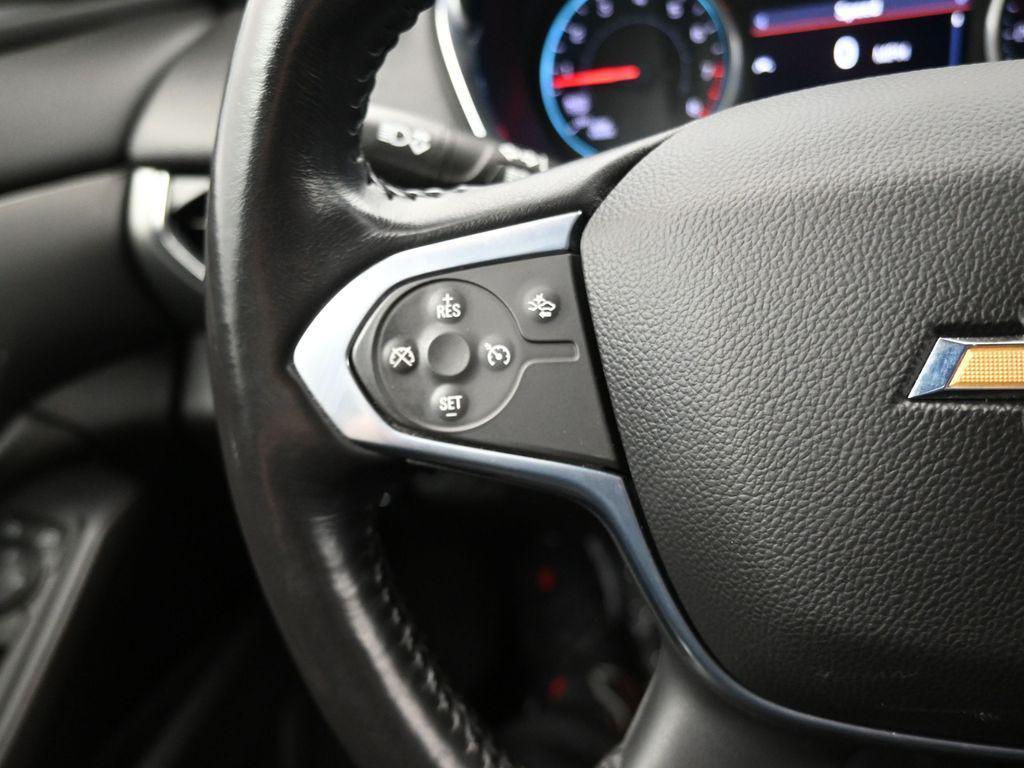 used 2022 Chevrolet Traverse car, priced at $25,525