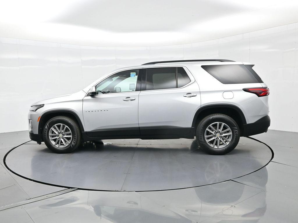 used 2022 Chevrolet Traverse car, priced at $25,525