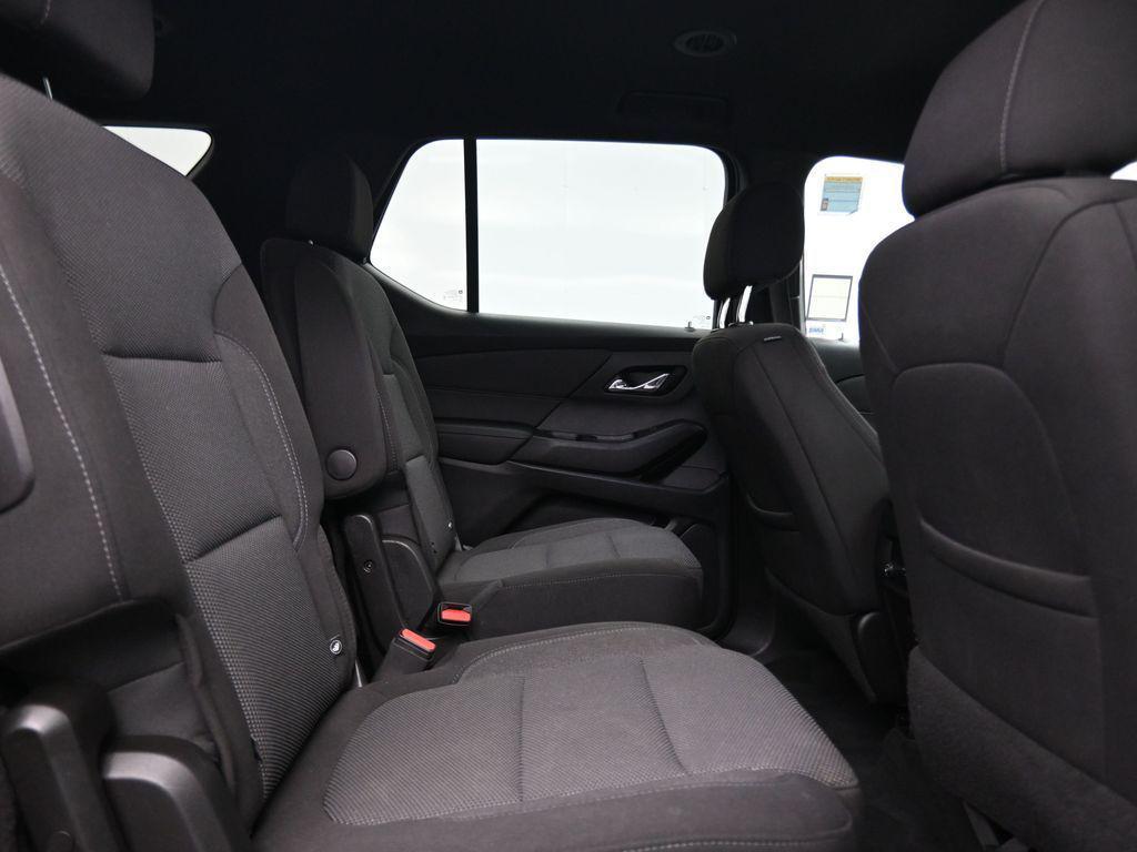 used 2022 Chevrolet Traverse car, priced at $25,525