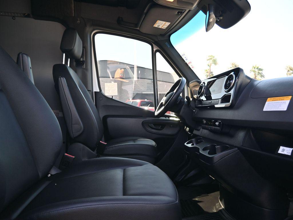 used 2024 Mercedes-Benz Sprinter 2500 car, priced at $48,117