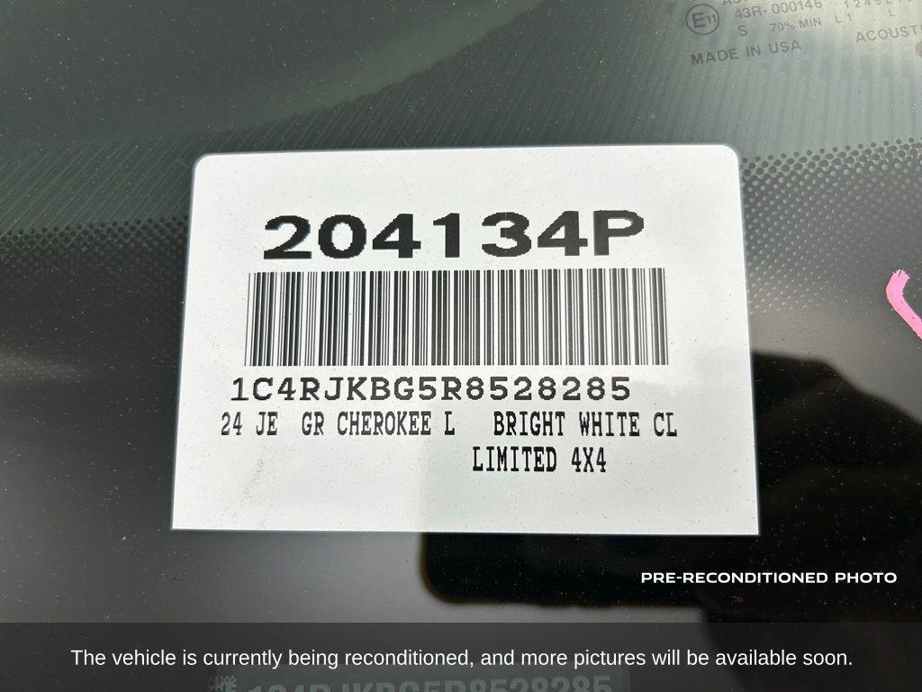 used 2024 Jeep Grand Cherokee L car, priced at $33,725