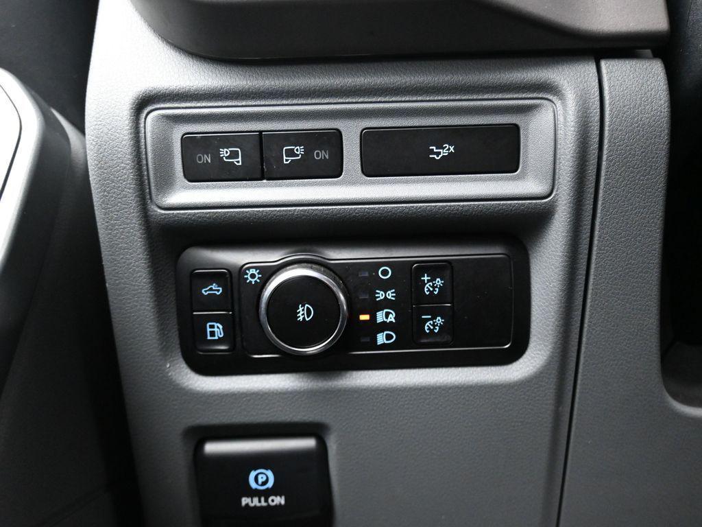 used 2024 Ford F-150 car, priced at $40,000