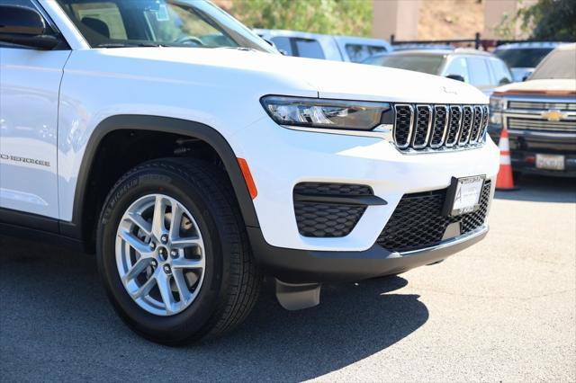 new 2025 Jeep Grand Cherokee car, priced at $35,325