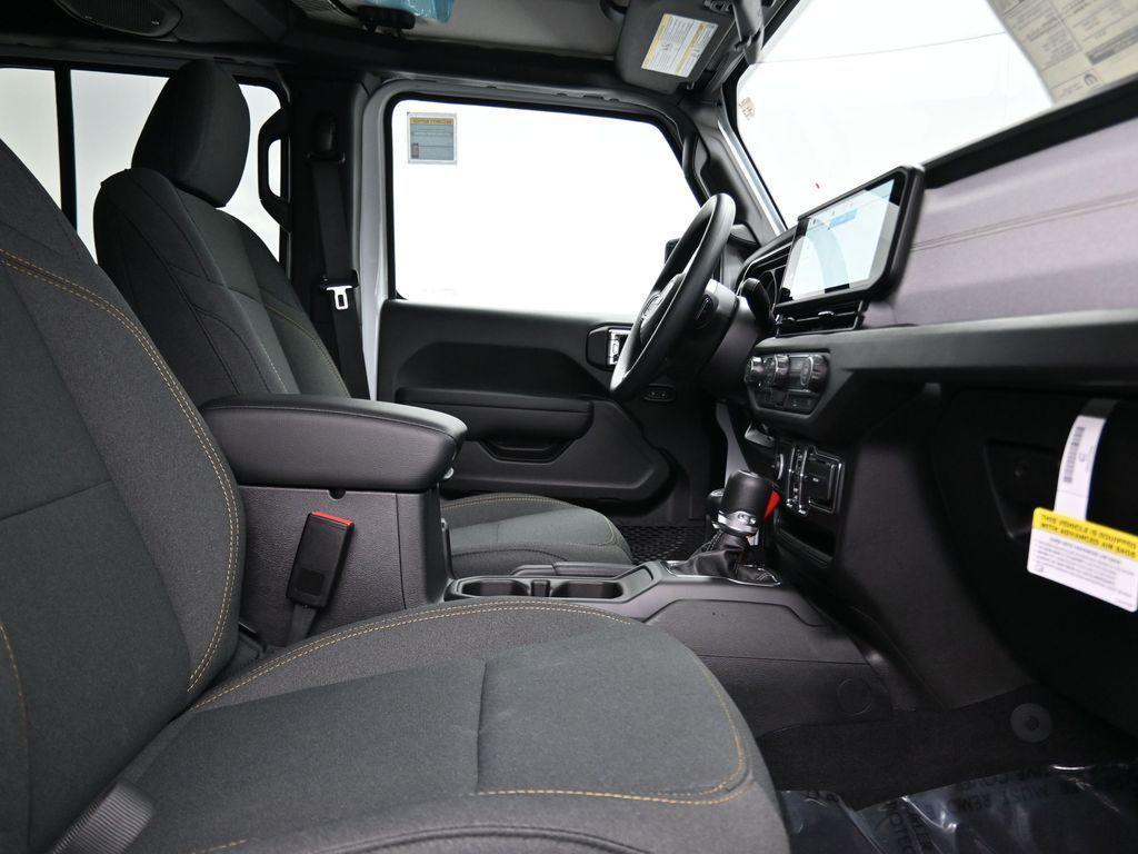 new 2025 Jeep Wrangler car, priced at $34,515