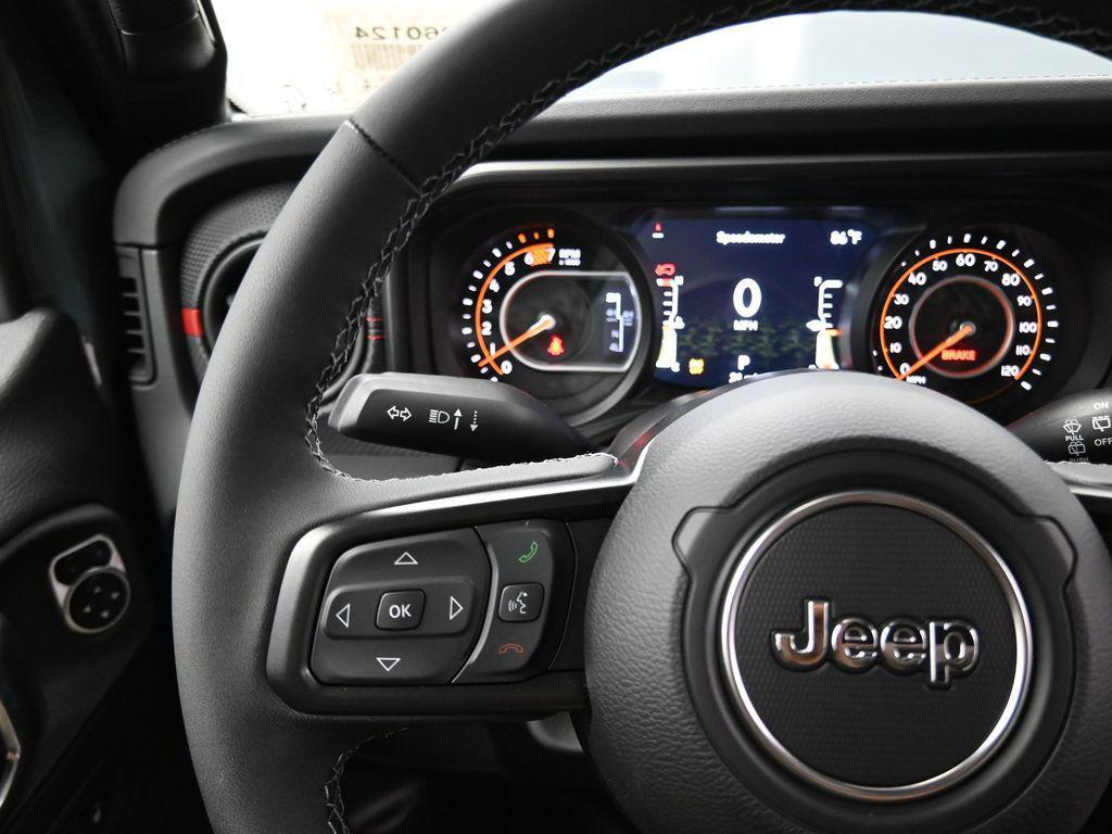 new 2026 Jeep Wrangler car, priced at $70,445