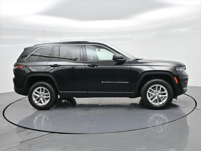 new 2025 Jeep Grand Cherokee car, priced at $39,970