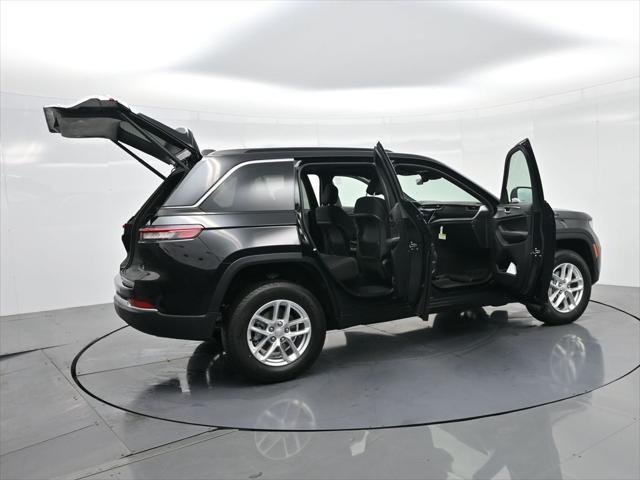 new 2025 Jeep Grand Cherokee car, priced at $36,720
