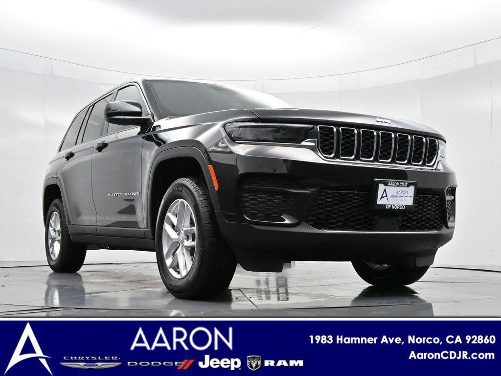 new 2025 Jeep Grand Cherokee car, priced at $31,970