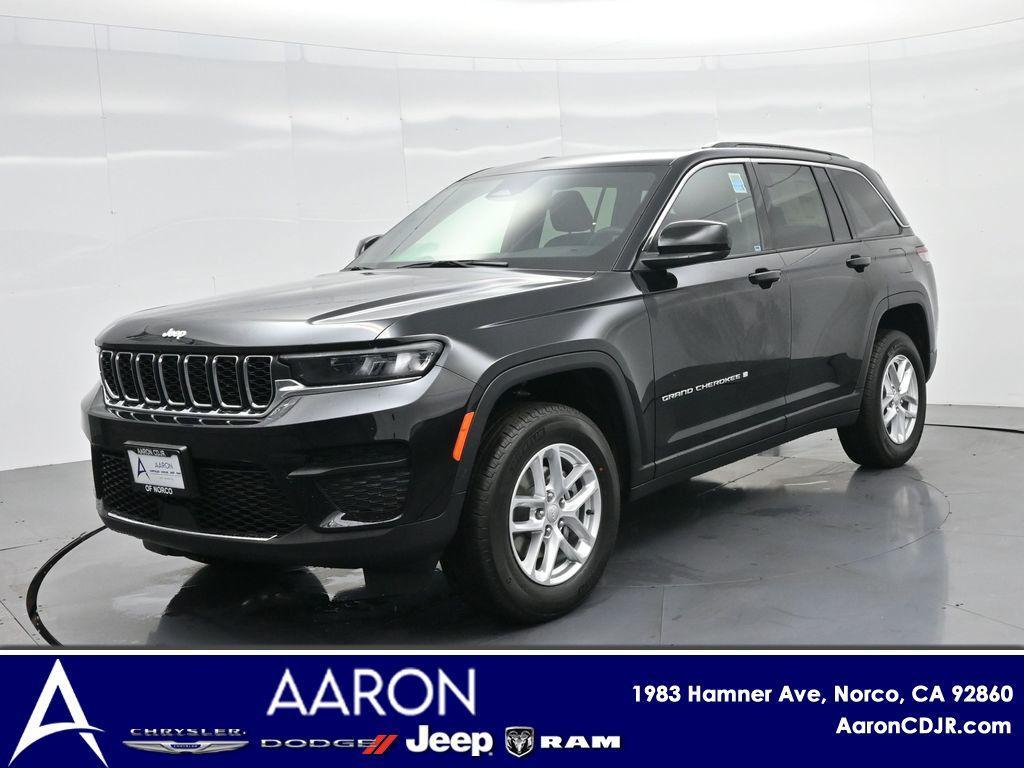 new 2025 Jeep Grand Cherokee car, priced at $31,970