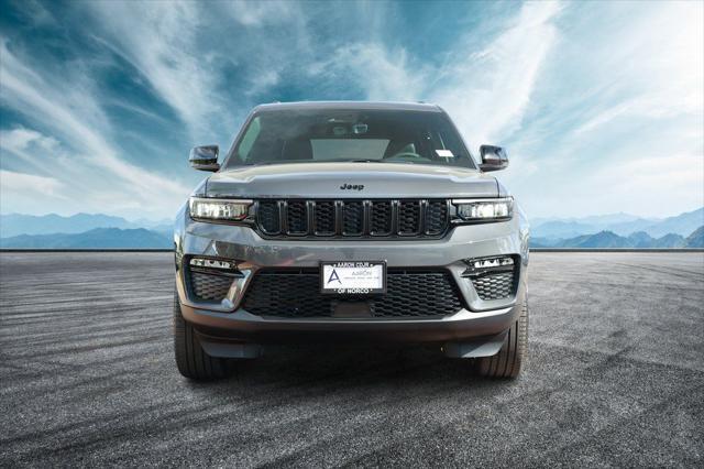 new 2025 Jeep Grand Cherokee car, priced at $44,545