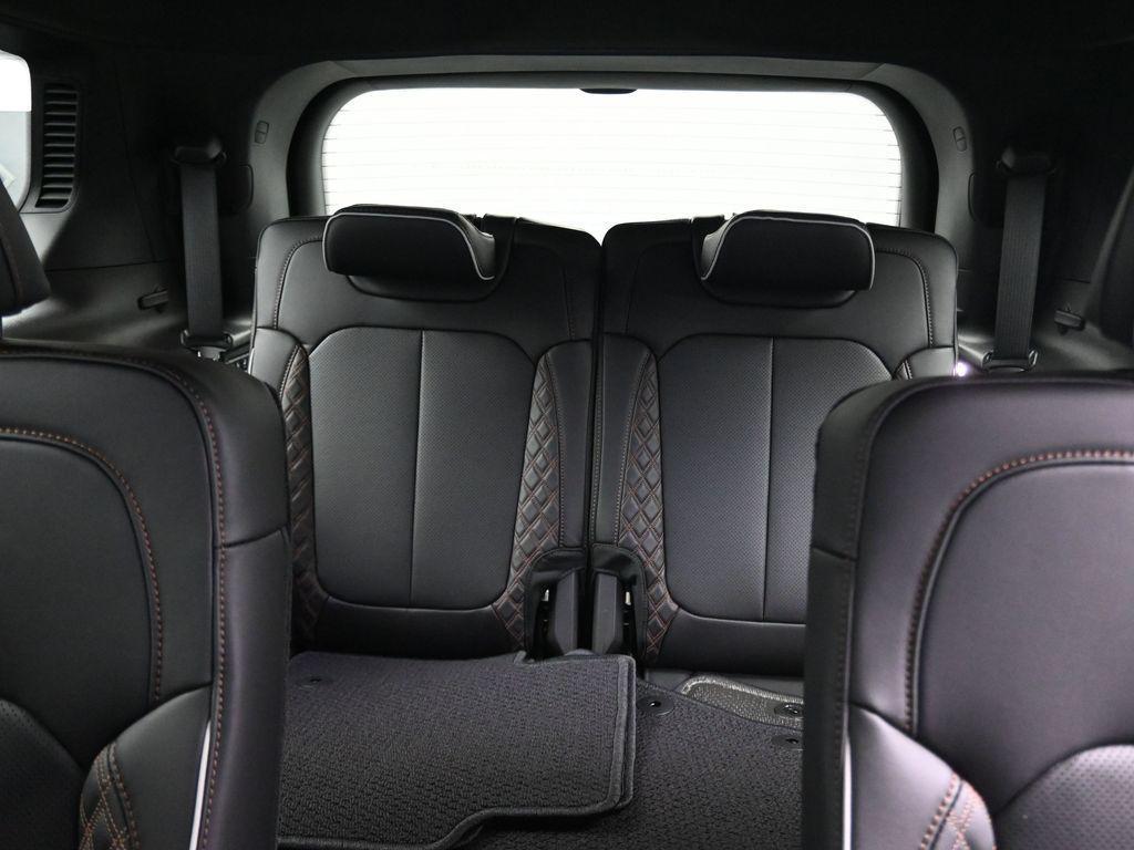 new 2025 Jeep Grand Cherokee L car, priced at $65,280
