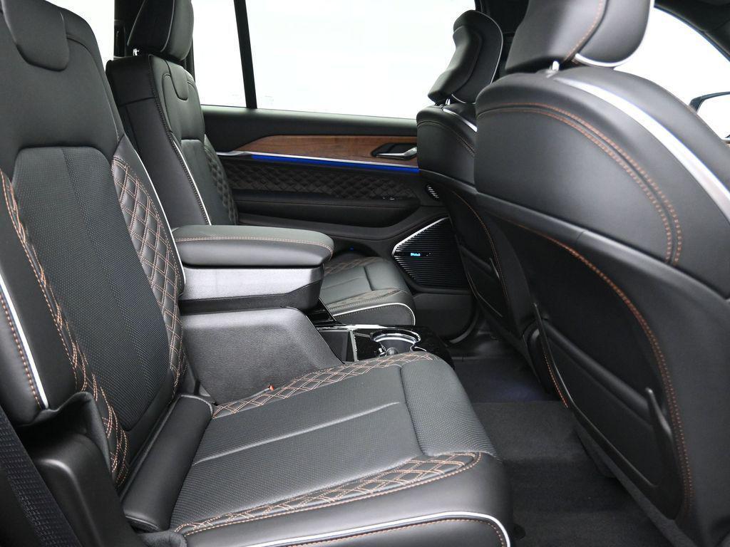 new 2025 Jeep Grand Cherokee L car, priced at $65,280