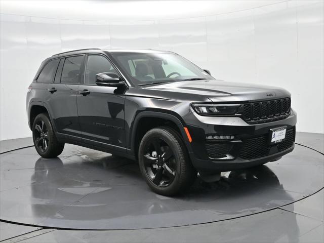 new 2025 Jeep Grand Cherokee car, priced at $44,545