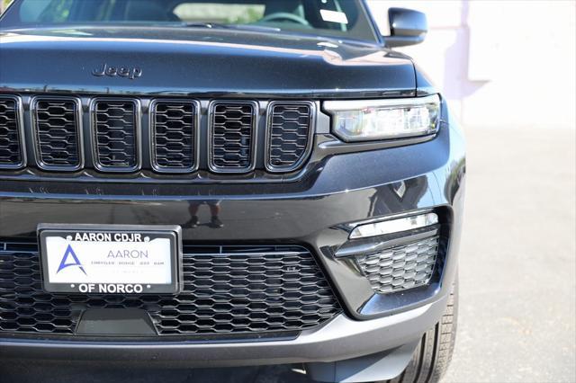 new 2025 Jeep Grand Cherokee car, priced at $44,545