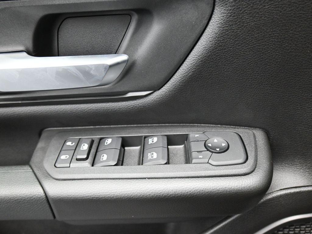 new 2025 Ram 1500 car, priced at $39,455