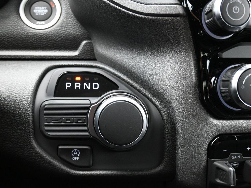 new 2025 Ram 1500 car, priced at $39,455