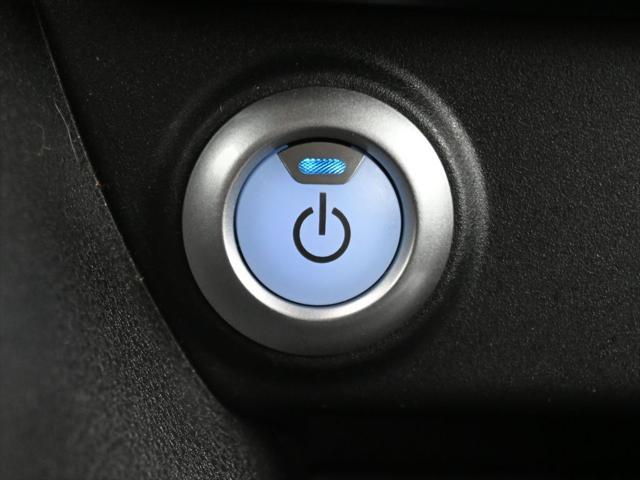 used 2022 Nissan Leaf car, priced at $15,342